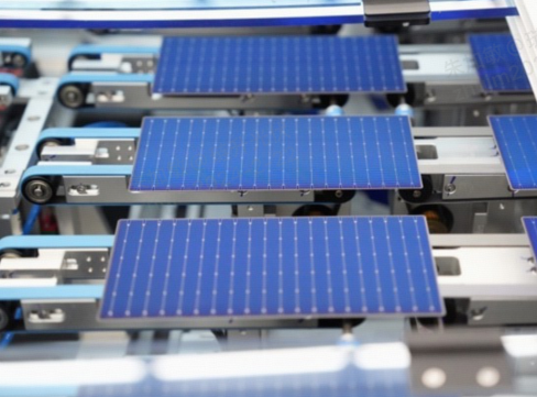 人民网等主流媒体聚焦琏升光伏龙年“开门红”,如何成为第三代光伏电池“新势力”