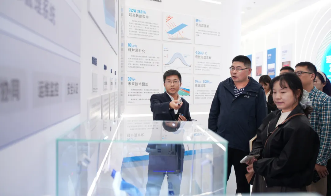 琏升光伏精彩亮相“万千气象看四川”眉山专场,多家媒体齐力关注!